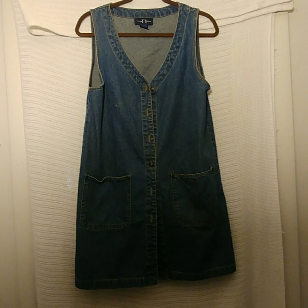 ✳️3/$10✳️ Jean dress